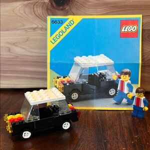 Retired LEGO Set  6633: Family Car